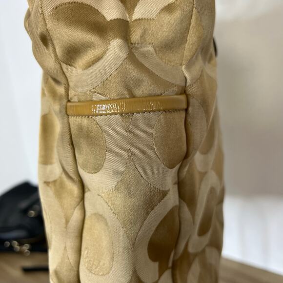 Coach Gold Logo C Satchel Shoulder Bag Large - Picture 5 of 12